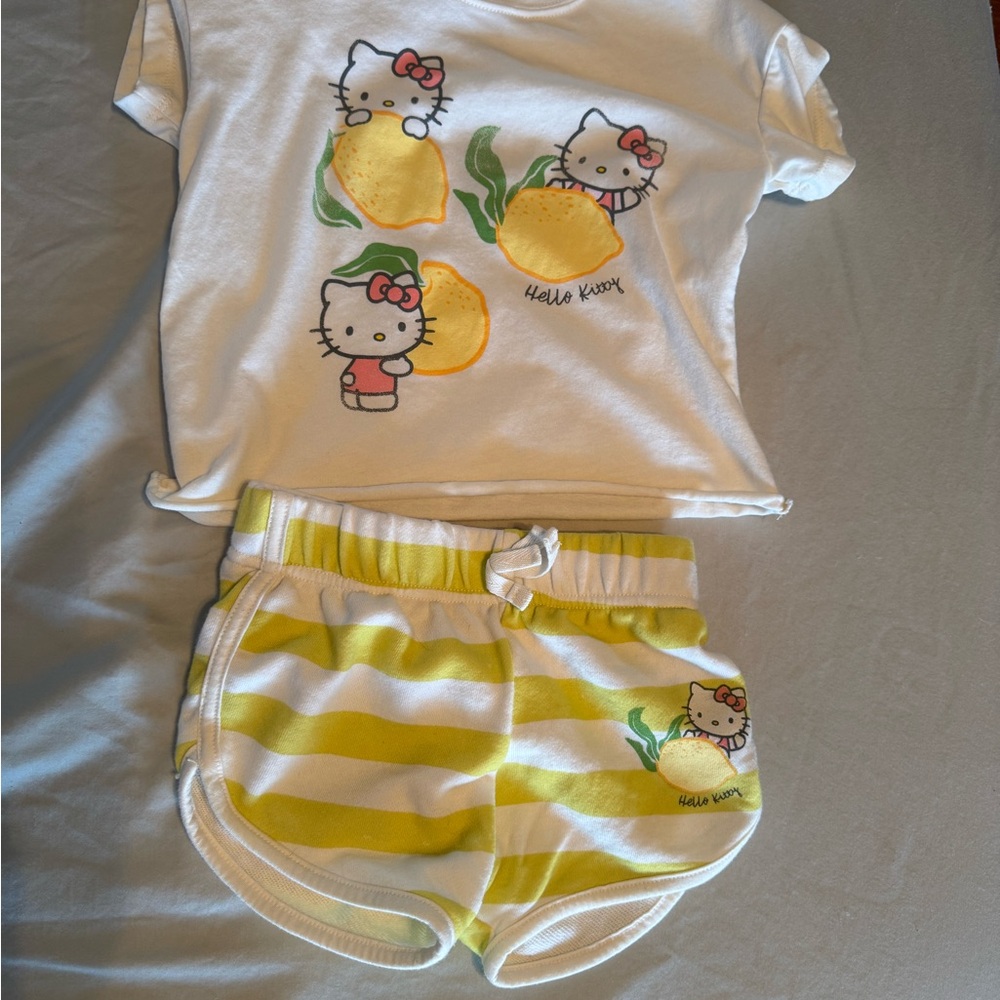 Like New 4T Hello Kitty White and Yellow Kids Pajama Set